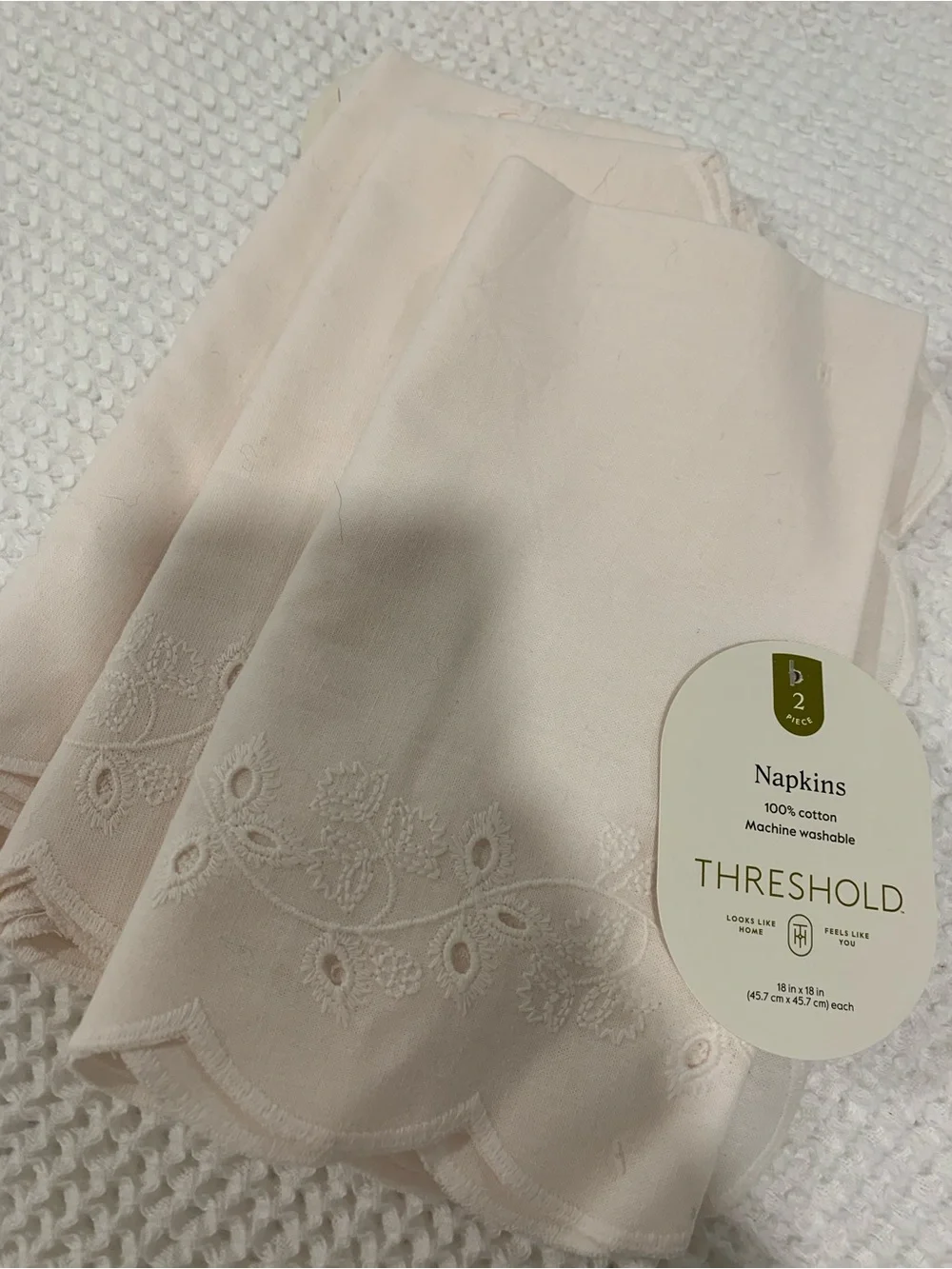 Set of 6 Threshold napkins